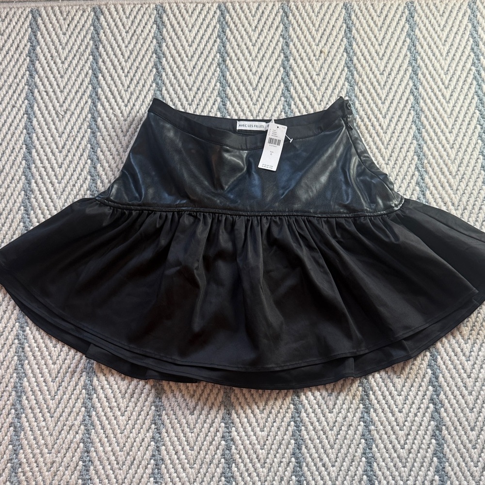 Anthropologie Avec Les Filles Black leather mini Skirt